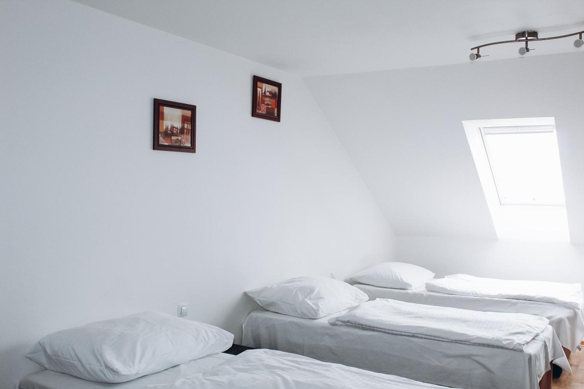 Sokolska Appartement Praag Buitenkant foto
