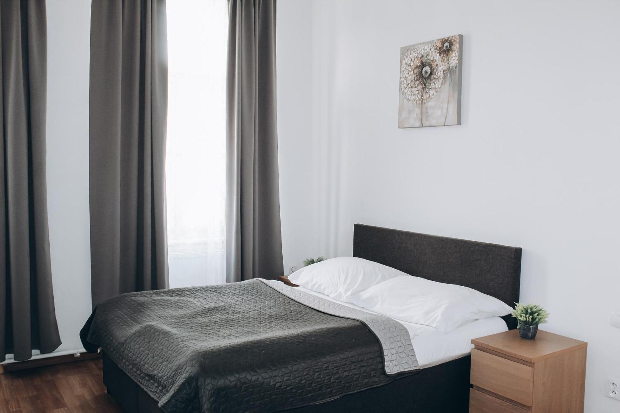 Sokolska Appartement Praag Buitenkant foto