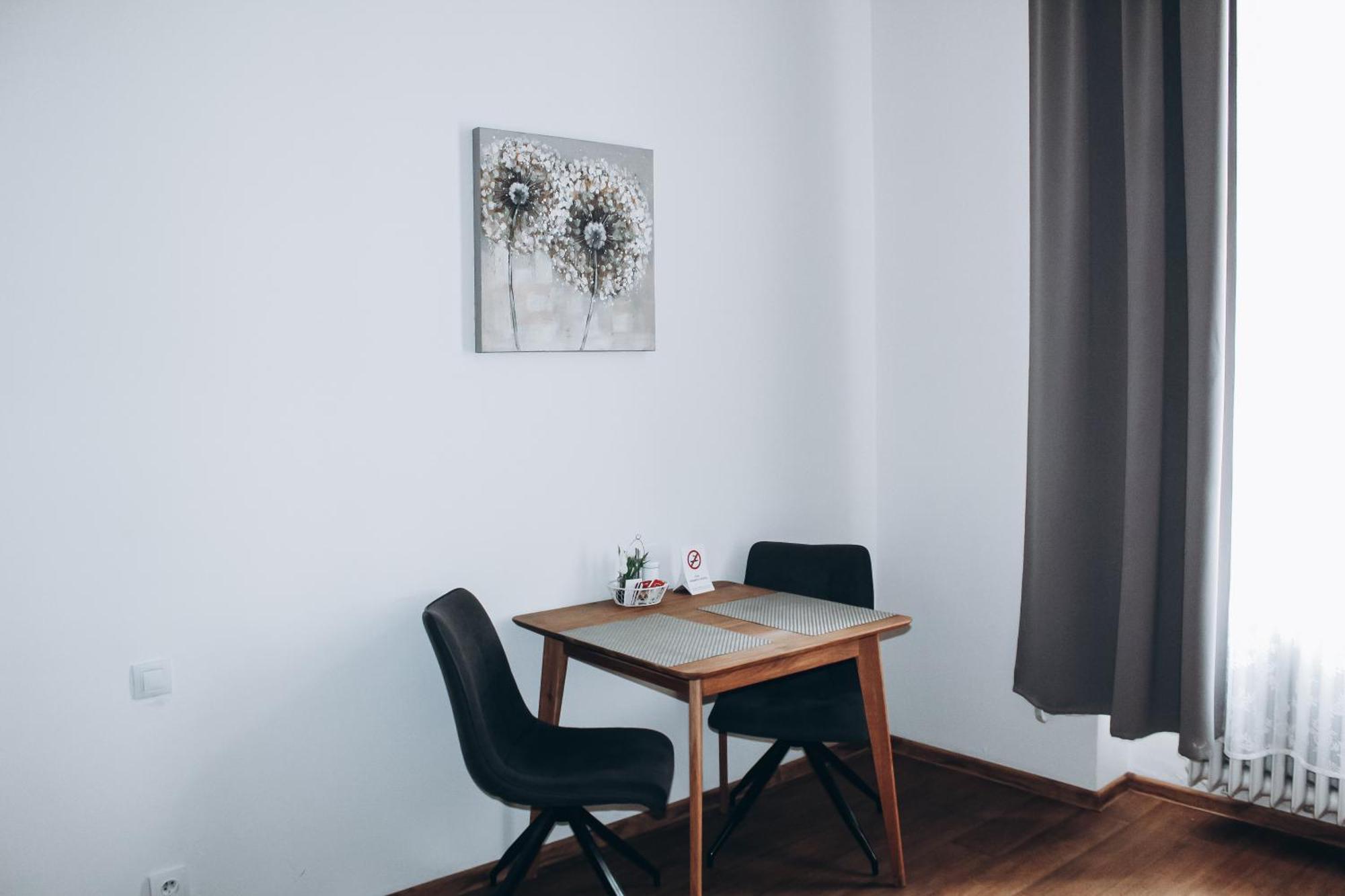 Sokolska Appartement Praag Buitenkant foto