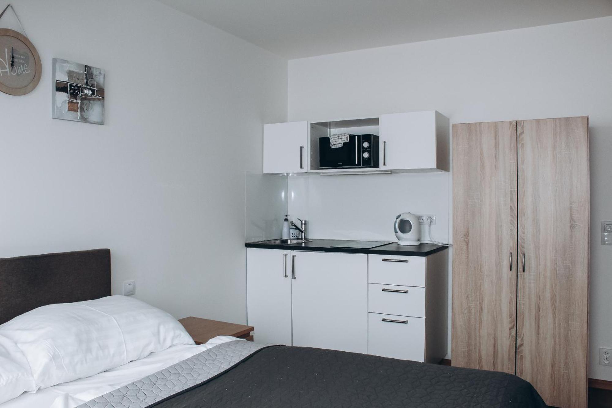 Sokolska Appartement Praag Buitenkant foto